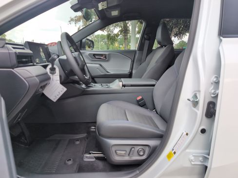 Certified 2026 Toyota RAV4 SE AWD/4WD image 16