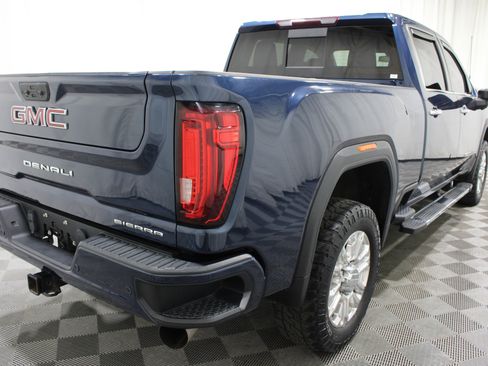 Used 2020 GMC Sierra 2500 Denali AWD/4WD image 32