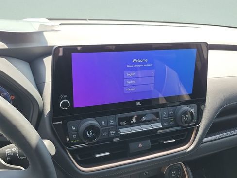 Certified 2025 Toyota Grand Highlander AWD Hybrid image 13