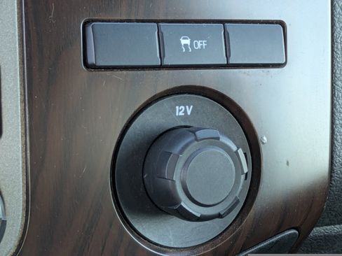 Used 2012 Ford F350 Lariat w/ Lariat Ultimate Pkg image 31