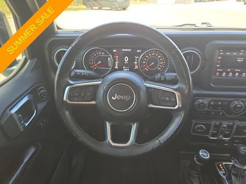 Certified 2018 Jeep Wrangler Unlimited Sahara AWD/4WD image 10