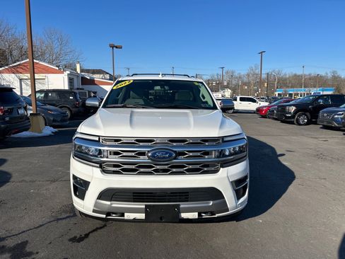 Certified 2022 Ford Expedition Platinum image 26