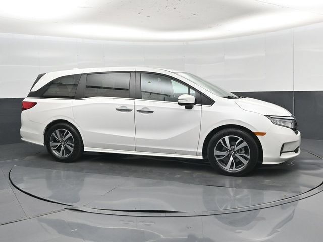 Used 2023 Honda Odyssey Touring image 31