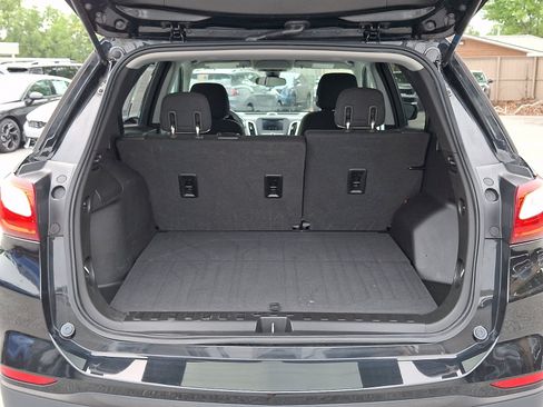 Used 2020 Chevrolet Equinox LS w/ LS Convenience Package AWD/4WD image 28