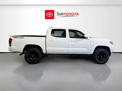 Used 2023 Toyota Tacoma SR AWD/4WD image 2