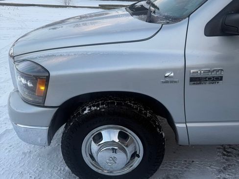 Used 2007 Dodge Ram 3500 Truck SLT w/ Light Group image 8