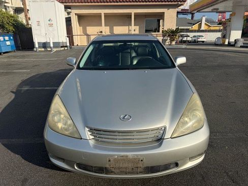 Used 2004 Lexus ES 330 image 8