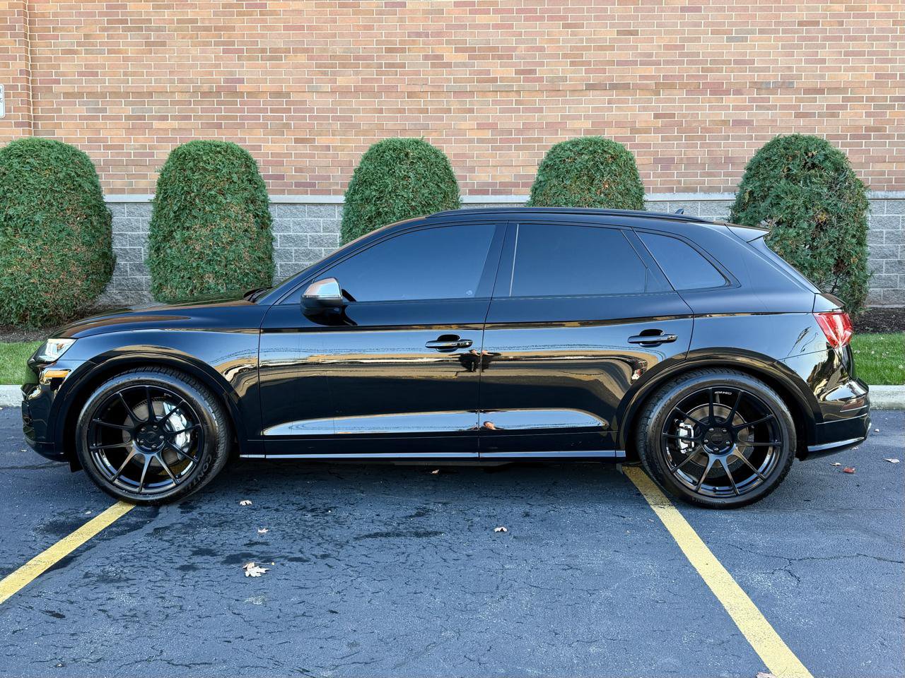 Used 2020 Audi SQ5 Premium Plus w/ Premium Plus Package AWD/4WD image 18