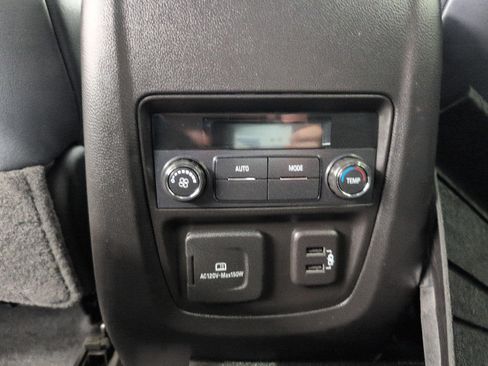 Used 2024 Buick Enclave Essence w/ Experience Buick Package AWD/4WD image 23