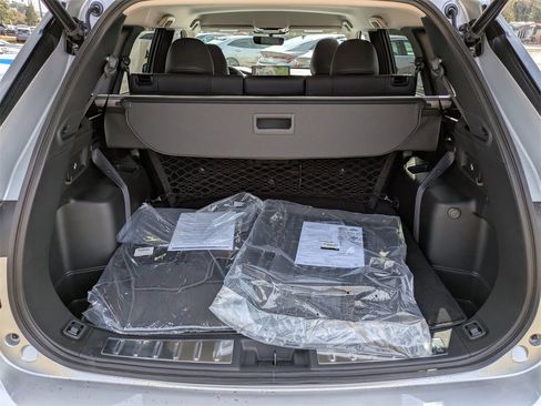 New 2025 Mitsubishi Outlander SE image 13