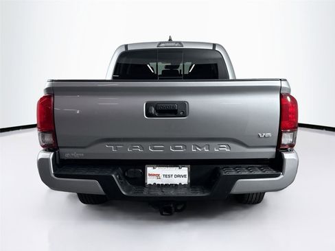 Certified 2022 Toyota Tacoma SR5 w/ Technology Package image 11