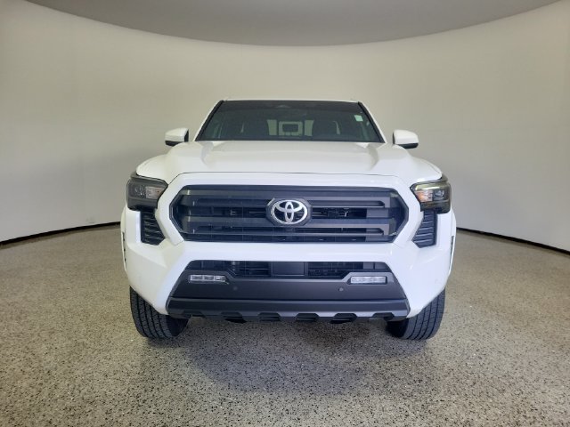 Used 2024 Toyota Tacoma SR5 w/ SR5 Upgrade Package AWD/4WD image 3
