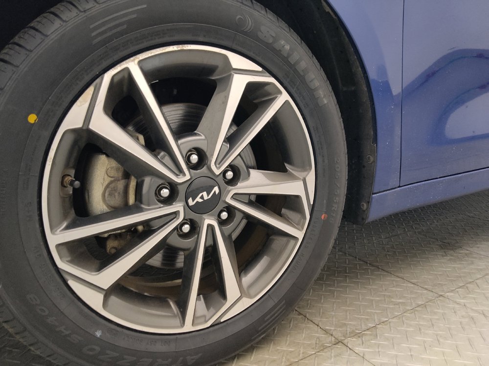 Used 2022 Kia Forte Sedan FWD image 31