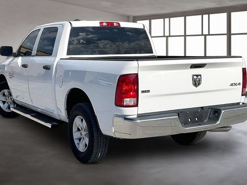 Used 2022 RAM 1500 Classic SLT AWD/4WD image 4