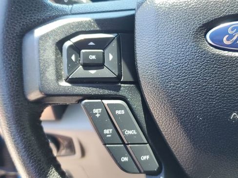 Used 2015 Ford F150 XLT w/ Equipment Group 302A Luxury RWD image 12