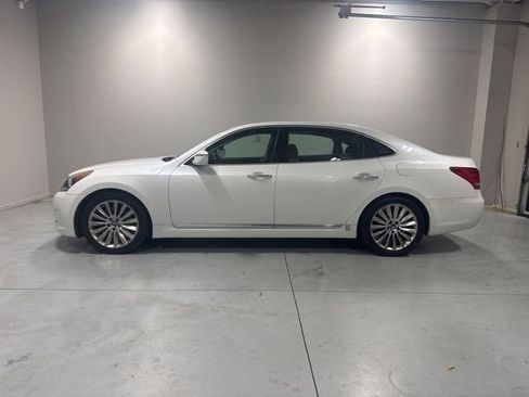 Used 2014 Hyundai Equus Signature image 10
