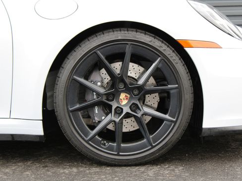 Certified 2025 Porsche 911 Carrera T image 31