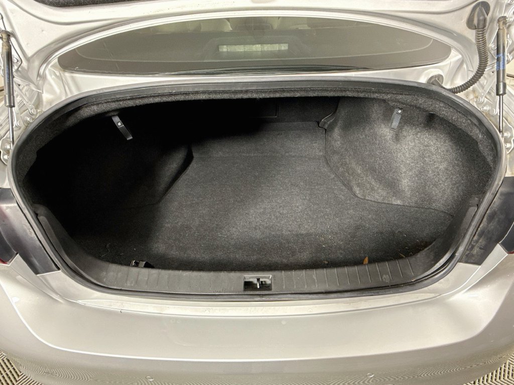 Used 2019 INFINITI Q50 Luxe w/ Essential Package (3.0T Luxe) AWD/4WD image 27