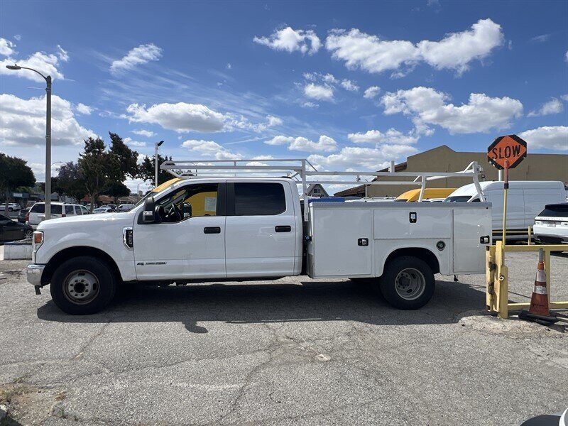 Used 2022 Ford F350 XL w/ Power Equipment Group RWD image 4