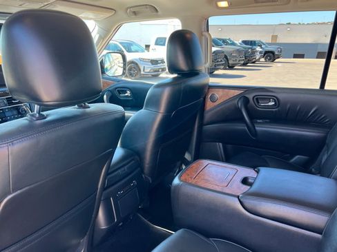 Used 2023 Nissan Armada SL w/ Captain's Chairs Package AWD/4WD image 19