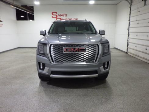 Used 2024 GMC Yukon Denali w/ Denali Reserve Package AWD/4WD image 6