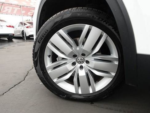 Used 2019 Volkswagen Atlas SEL Premium image 10