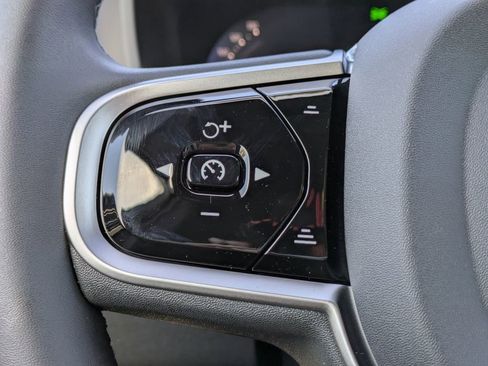 New 2026 Volvo XC60 B5 Core AWD/4WD image 33