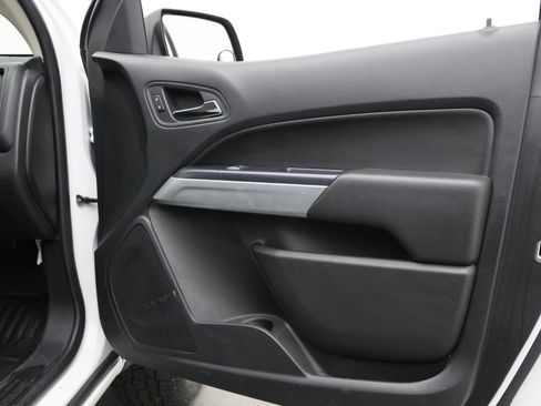 Used 2020 Chevrolet Colorado LT w/ Safety Package AWD/4WD image 33