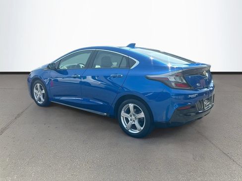 Used 2017 Chevrolet Volt LT w/ Comfort Package FWD image 5