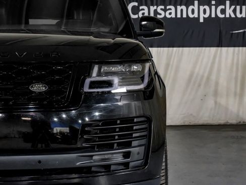Used 2019 Land Rover Range Rover Supercharged image 40