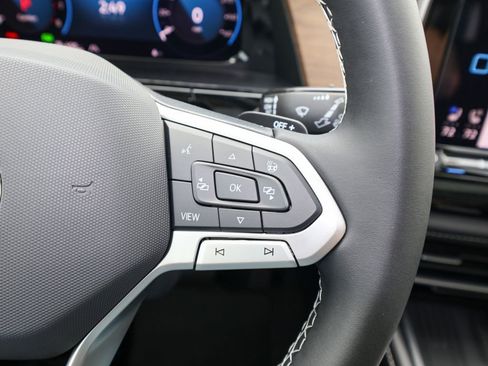 New 2026 Volkswagen Atlas SE FWD image 26