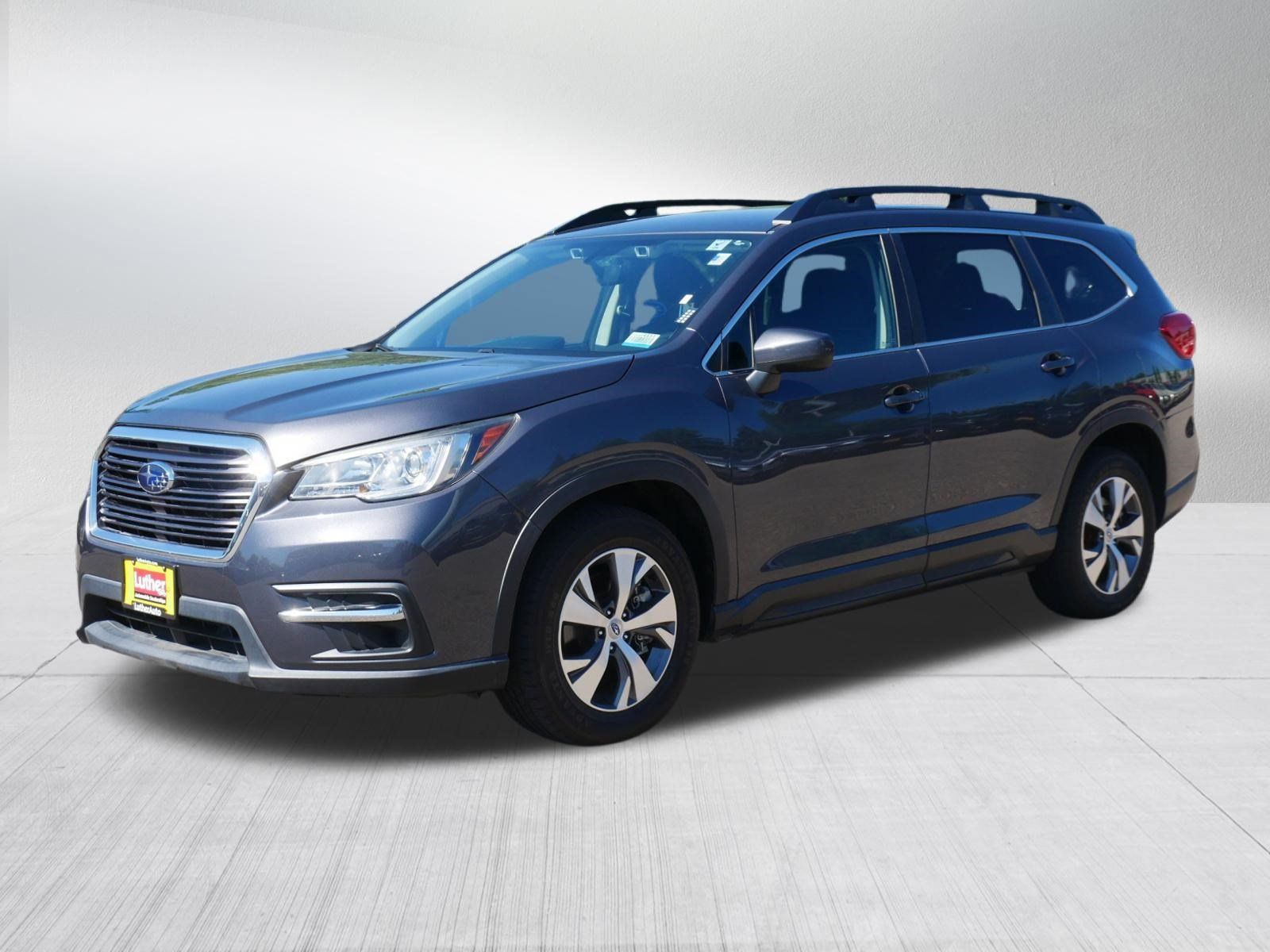 Used 2020 Subaru Ascent Premium w/ Convenience Package AWD/4WD image 3