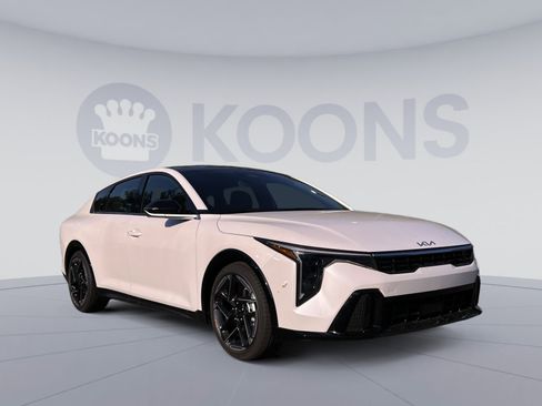 New 2026 Kia K4 GT-Line FWD image 18