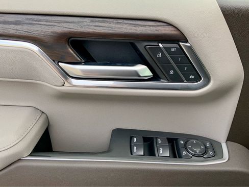 New 2026 GMC Sierra 1500 SLT image 55