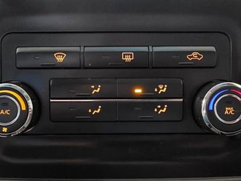 Used 2019 Nissan Frontier S w/ Work Truck Package image 18