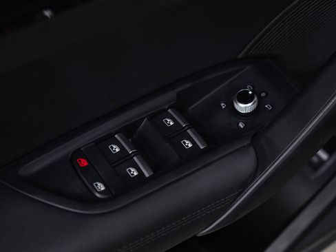 Used 2018 Audi Q5 Prestige w/ Prestige Package image 20