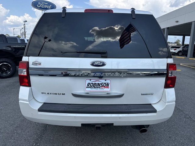 Used 2016 Ford Expedition Platinum RWD image 6