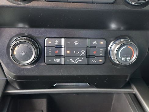 Used 2019 Ford F250 XLT w/ XLT Premium Package AWD/4WD image 13