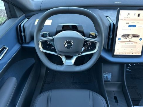 New 2026 Volvo EX30 Cross Country Ultra image 12