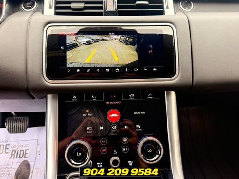 Used 2019 Land Rover Range Rover Sport HSE AWD/4WD image 17