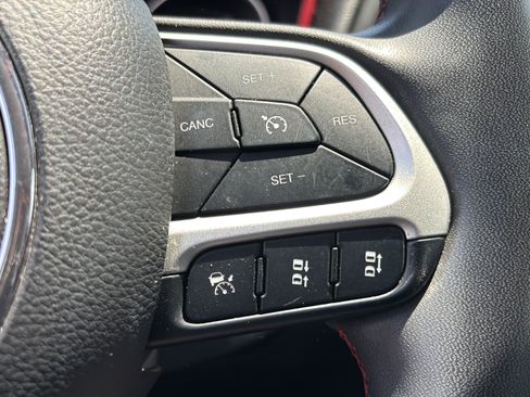 Used 2021 Jeep Compass Trailhawk AWD/4WD image 21