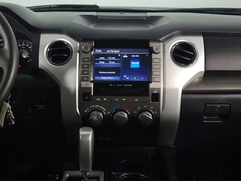 Used 2020 Toyota Tundra SR5 w/ SR5 Leather Package RWD image 19