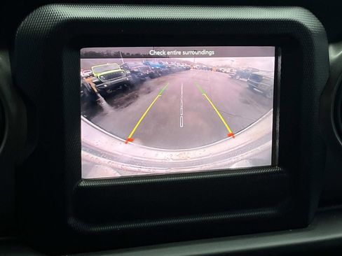 Used 2023 Jeep Wrangler Sport image 32