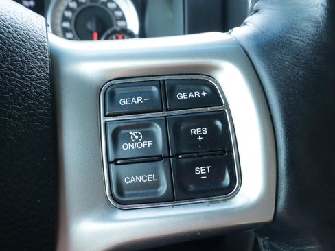 Used 2016 RAM 1500 Laramie w/ Convenience Group AWD/4WD image 29