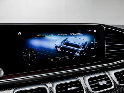 Used 2022 Mercedes-Benz GLS 63 AMG 4MATIC w/ Warmth & Comfort Package image 70