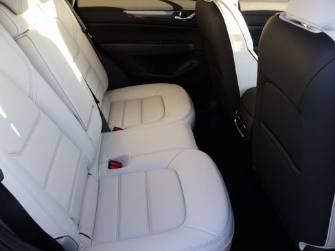 New 2025 MAZDA CX-5 AWD 2.5 S w/ Preferred Package image 13