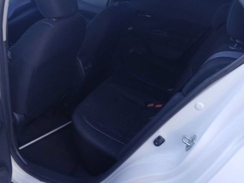 Certified 2022 Nissan Kicks SV FWD image 7