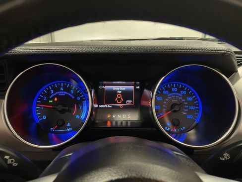 Used 2019 Ford Mustang Premium image 26