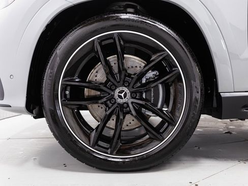 Used 2024 Mercedes-Benz GLE 580 4MATIC image 40