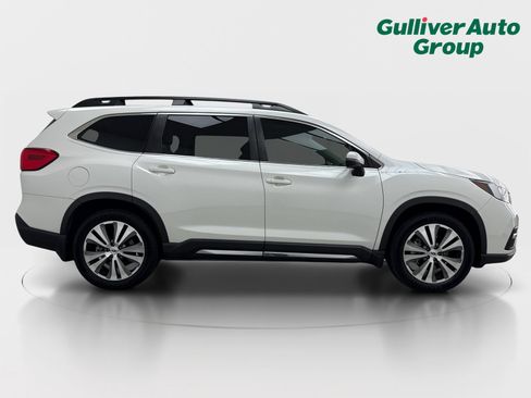 Used 2022 Subaru Ascent Limited w/ Technology Package AWD/4WD image 10